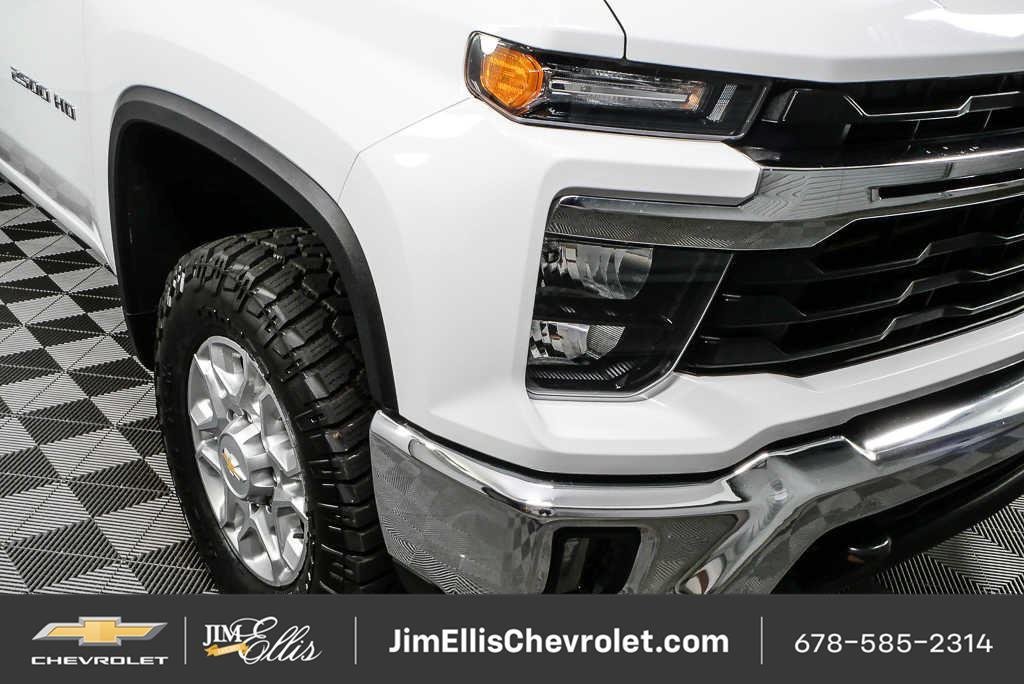 Certified 2024 Chevrolet Silverado 2500 LT AWD/4WD image 31
