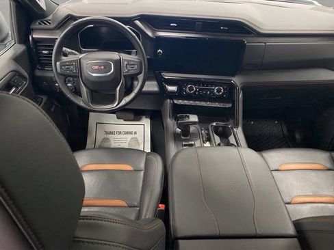 Used 2024 GMC Sierra 1500 AT4 w/ Technology Package AWD/4WD image 2