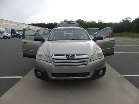 Used 2014 Subaru Outback 2.5i AWD/4WD image 64