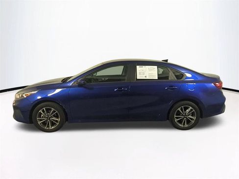 Used 2024 Kia Forte LXS FWD image 8