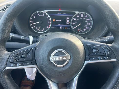 Certified 2025 Nissan Sentra SV w/ Trunk Package FWD image 14