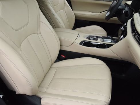 Used 2023 INFINITI QX60 Luxe image 32