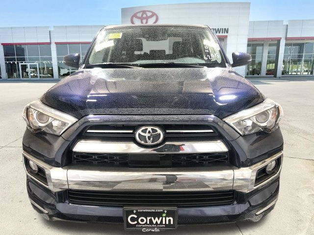 Used 2020 Toyota 4Runner Limited AWD/4WD image 3