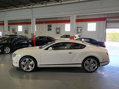 Used 2012 Bentley Continental GT AWD/4WD image 3