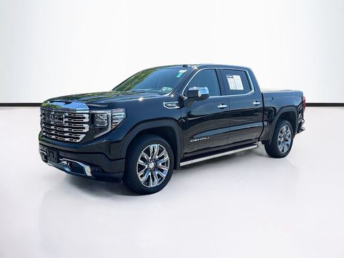 Used 2023 GMC Sierra 1500 Denali w/ Denali Reserve Package AWD/4WD image 3