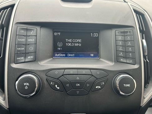 Used 2018 Ford Edge SEL AWD/4WD image 22