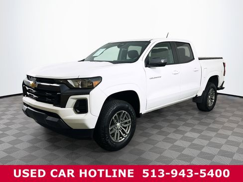 Certified 2024 Chevrolet Colorado LT image 2