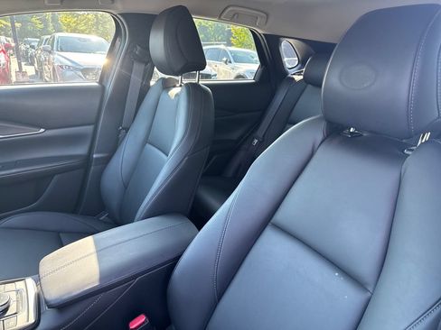 Used 2023 MAZDA CX-30 AWD 2.5 S w/ Select Package image 9