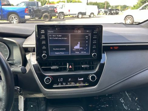 Used 2020 Toyota Corolla SE FWD image 21