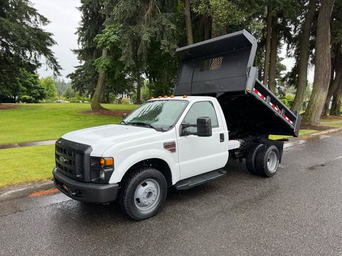 Used 2008 Ford F350 XL RWD image 2