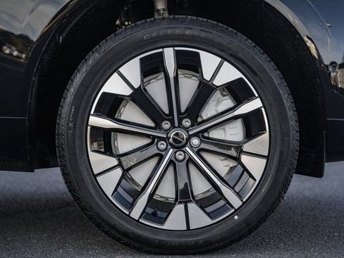 New 2026 Volvo XC60 T8 Plus w/ Protection Package Premier image 16