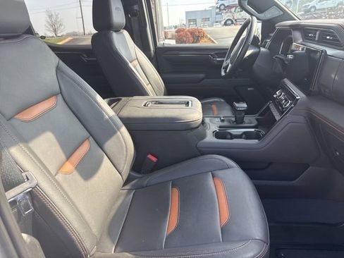 Used 2022 GMC Sierra 1500 AT4 w/ AT4 Preferred Package image 24