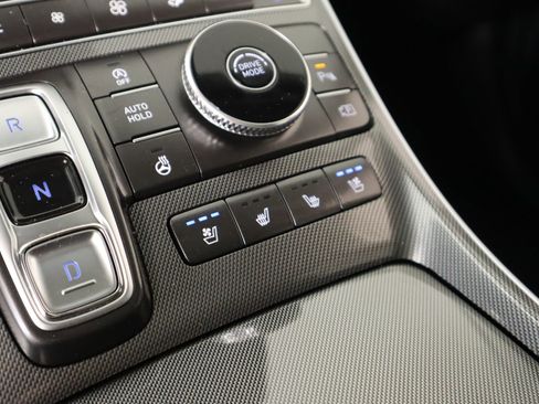 Certified 2023 Hyundai Santa Fe Limited image 8