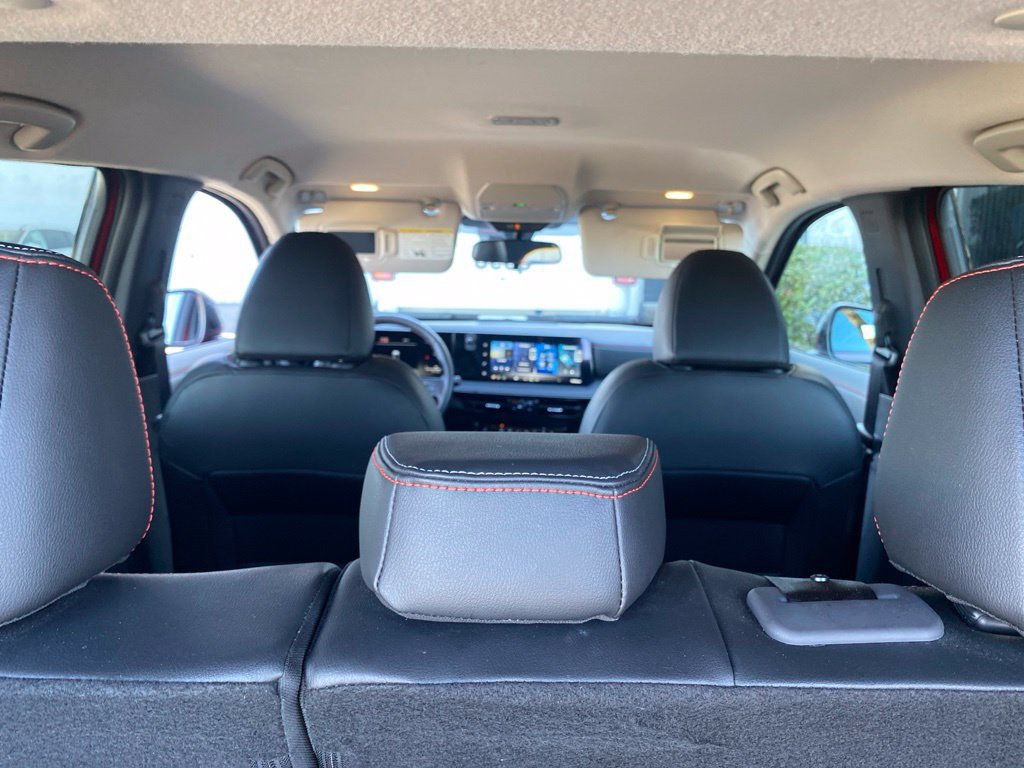 Certified 2026 Nissan Kicks SR w/ Cold Weather Package AWD/4WD image 29