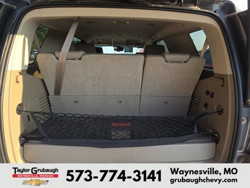 Certified 2016 GMC Yukon SLT w/ HD Trailering Package AWD/4WD image 16