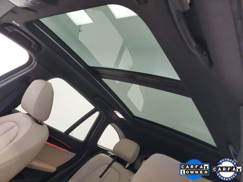 Used 2021 BMW X1 xDrive28i w/ Premium Package image 24