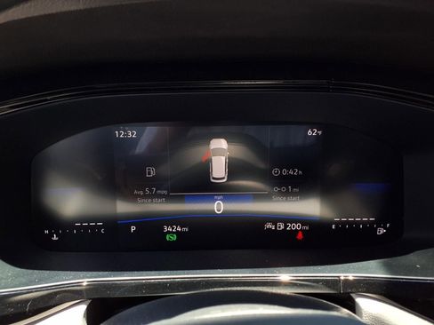 Certified 2024 Volkswagen Taos S FWD image 15