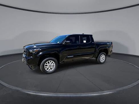 Used 2026 Toyota Tacoma SR5 RWD image 4