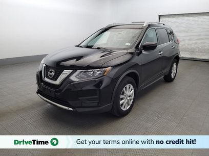 Used 2017 Nissan Rogue SV w/ SV Premium Package