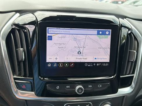 Used 2023 Chevrolet Traverse RS AWD/4WD image 17