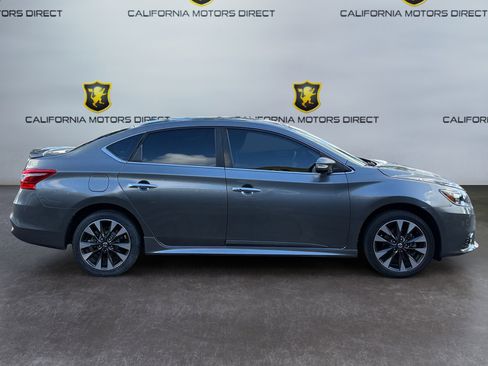 Used 2019 Nissan Sentra SR w/ Exterior Package image 6