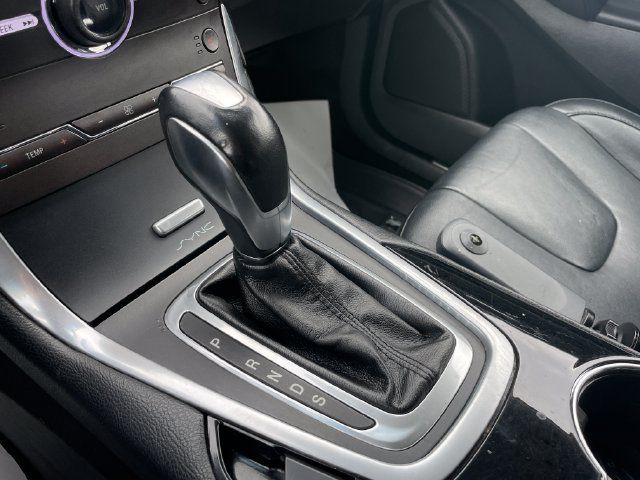 Used 2015 Ford Edge Titanium AWD/4WD image 15