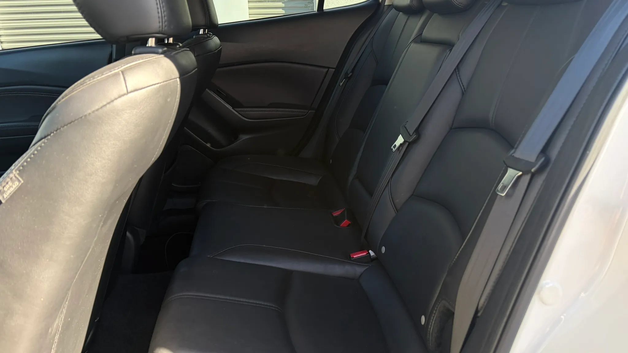 Used 2017 MAZDA MAZDA3 Touring FWD image 11