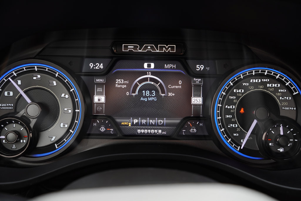 Used 2022 RAM 1500 Limited w/ Night Edition AWD/4WD image 39