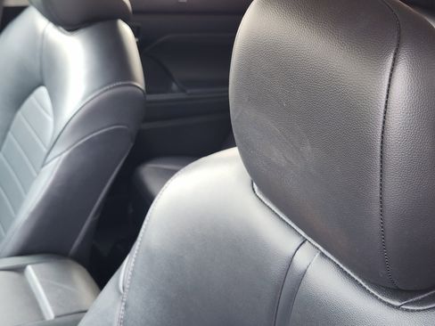 Used 2024 Toyota Highlander XSE image 15