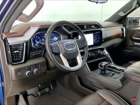 Used 2023 GMC Sierra 1500 Denali w/ Denali Reserve Package image 18