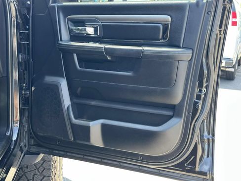 Used 2018 RAM 2500 Laramie w/ Sport Appearance Group AWD/4WD image 29