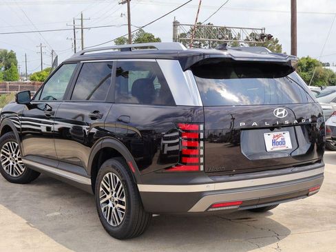 New 2026 Hyundai Palisade SEL FWD image 2