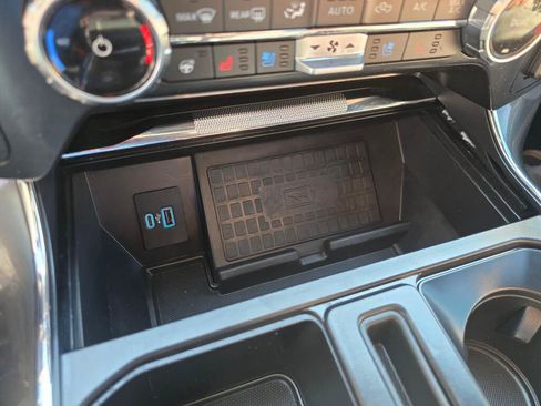 Used 2022 Ford F150 Lariat w/ Equipment Group 502A High AWD/4WD image 45