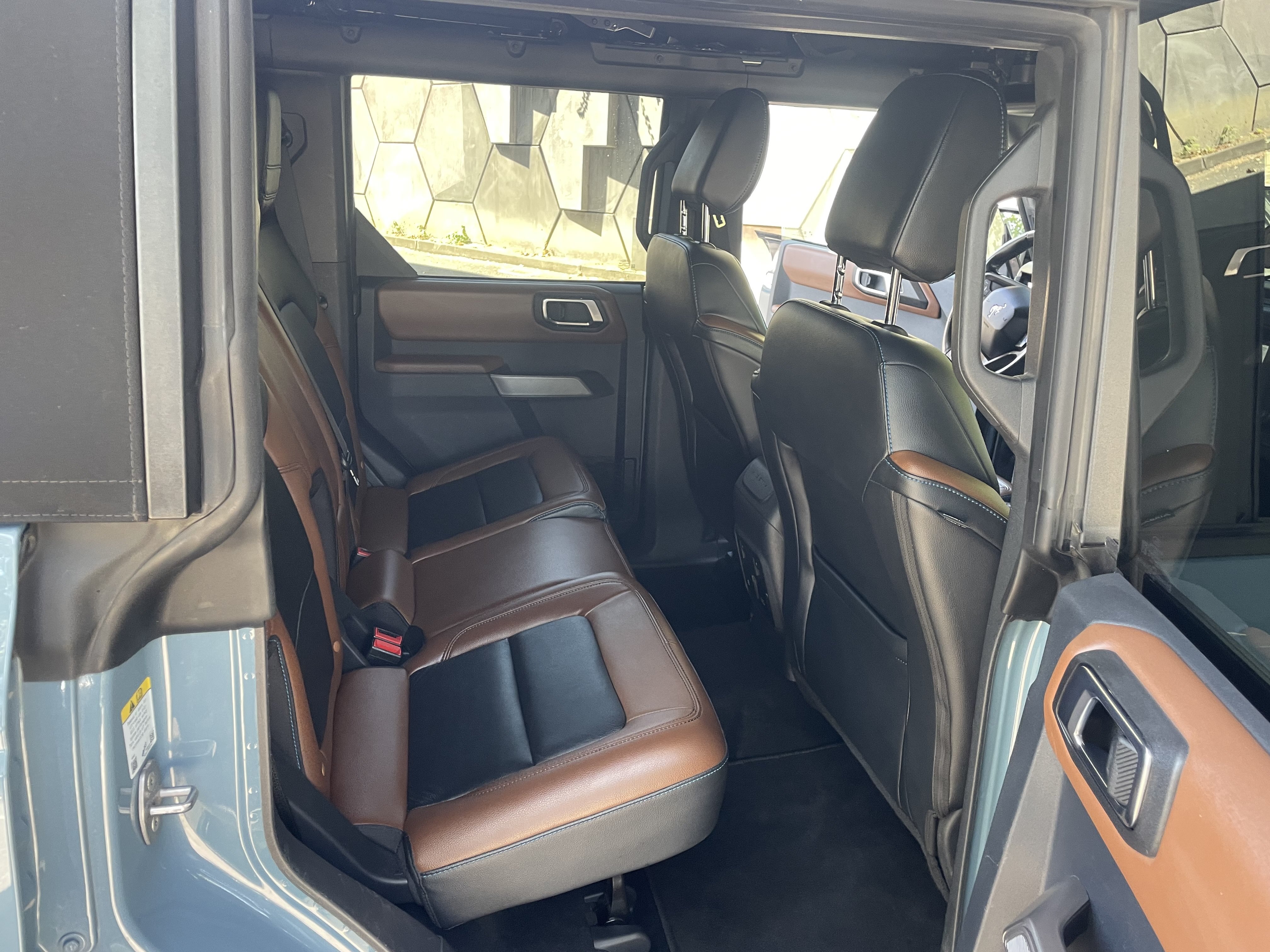 Used 2021 Ford Bronco Outer Banks AWD/4WD image 14