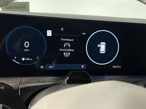 Used 2025 Hyundai Santa Fe Limited image 14