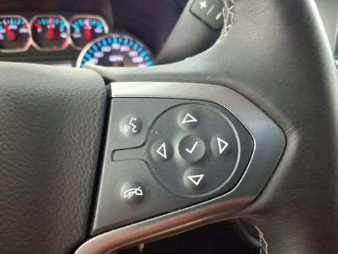 Used 2018 Chevrolet Silverado 1500 LT w/ LT Eassist Package RWD image 19