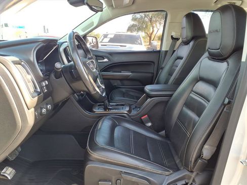 Used 2018 GMC Canyon Denali image 19