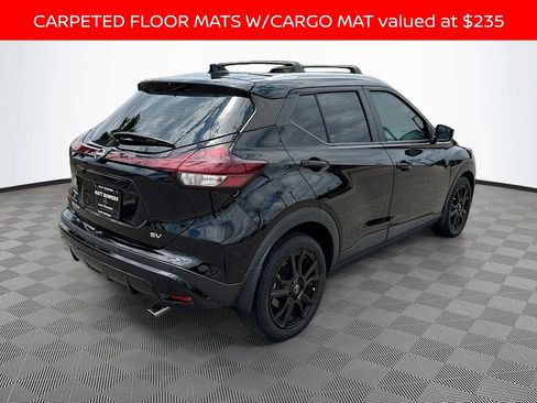 Used 2023 Nissan Kicks SV w/ Exterior Package FWD image 5