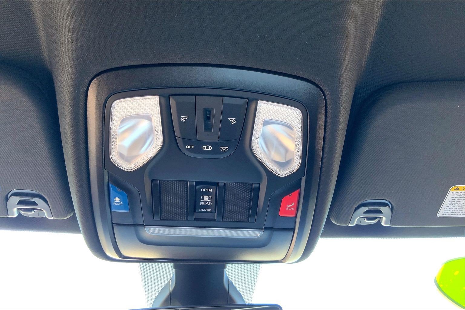 Used 2024 RAM 1500 Big Horn AWD/4WD image 32