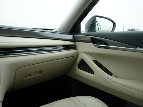 Certified 2023 INFINITI QX60 Luxe w/ Cargo Package FWD image 8