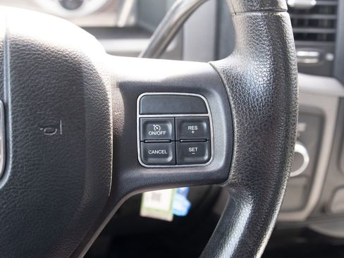 Used 2015 RAM 1500 ST w/ SXT Appearance Group AWD/4WD image 4