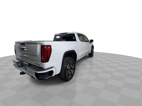 Used 2025 GMC Sierra 1500 AT4 w/ Technology Package image 8