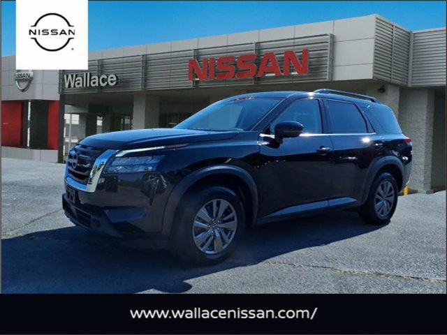 Certified 2025 Nissan Pathfinder SV AWD/4WD image 1