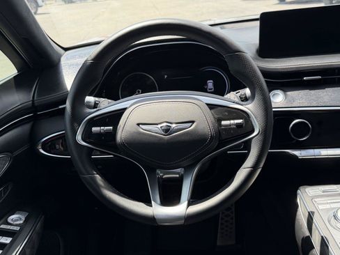 Used 2022 Genesis GV70 3.5T Sport w/ Sport Advanced Package AWD/4WD image 21