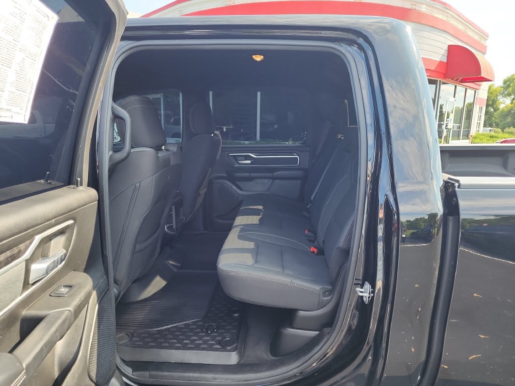 Used 2023 RAM 1500 Big Horn AWD/4WD image 28