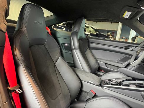 Used 2022 Porsche 911 Carrera 4 GTS image 10