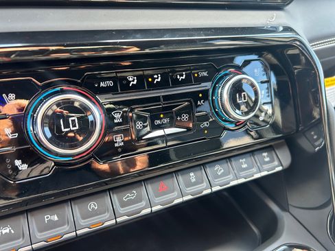 New 2026 GMC Sierra 1500 AT4X image 18