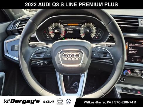 Used 2022 Audi Q3 2.0T Premium Plus AWD/4WD image 16