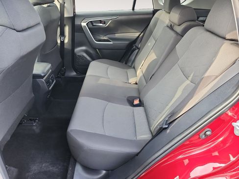 Used 2020 Toyota RAV4 XLE w/ Convenience Package AWD/4WD image 13