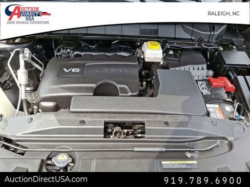 Used 2022 Nissan Pathfinder Platinum w/ Lighting Package (N92) image 38